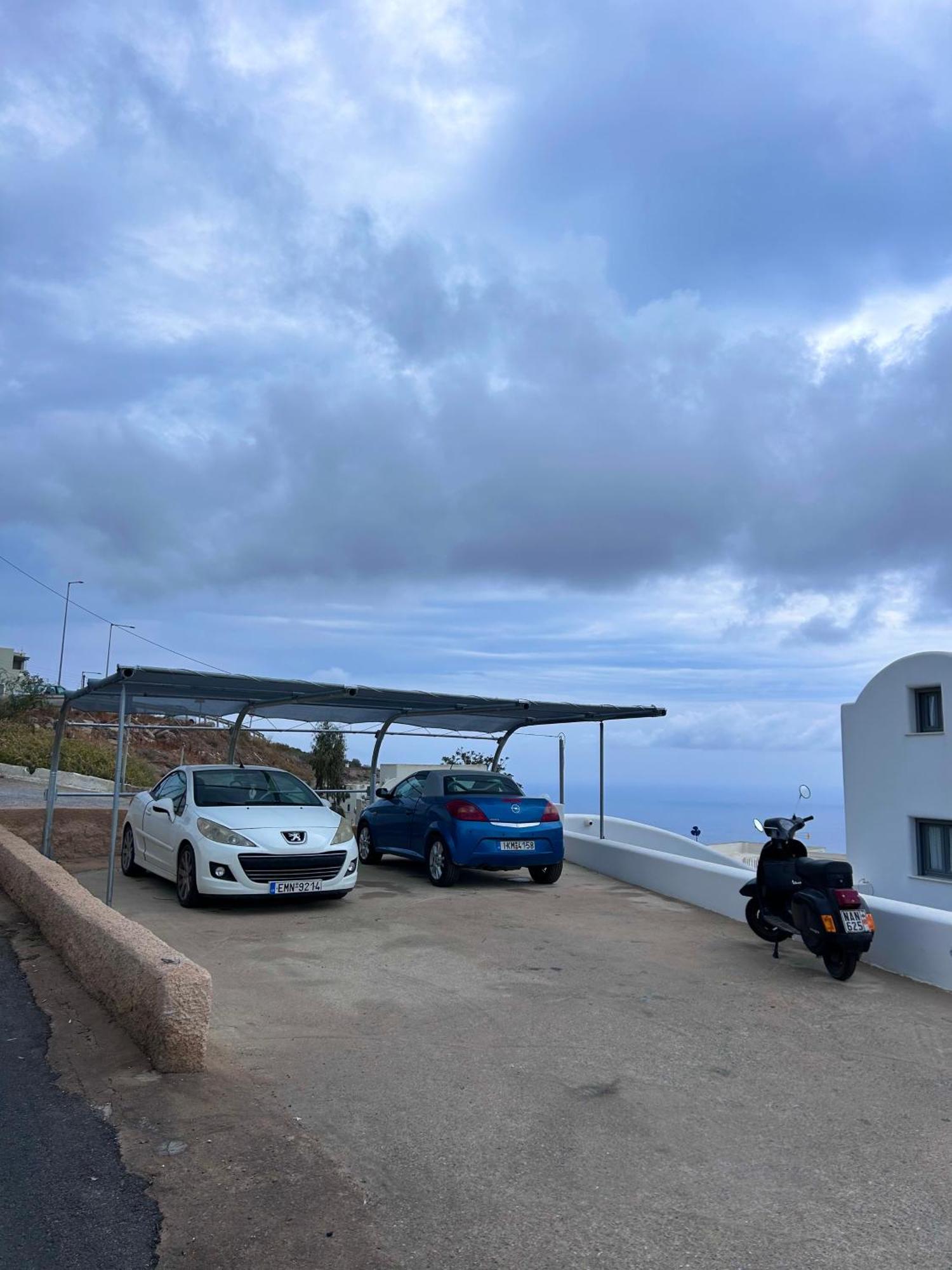 Apartamento Petran Fira  Exterior foto